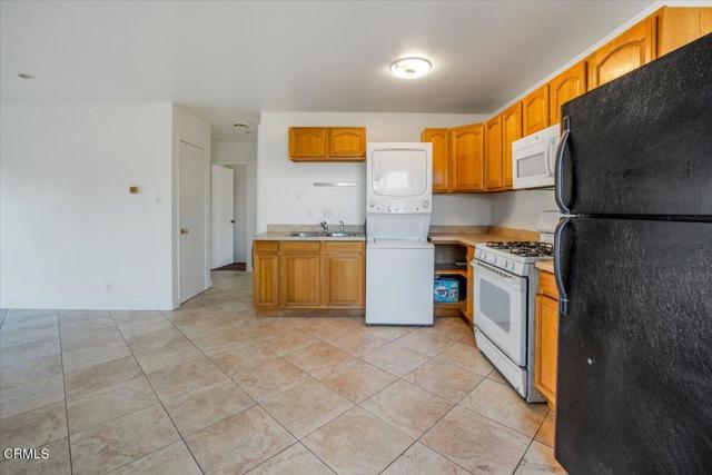 Detail Gallery Image 6 of 15 For 218 S Steckel Dr Dr, Santa Paula,  CA 93060 - 2 Beds | 1 Baths