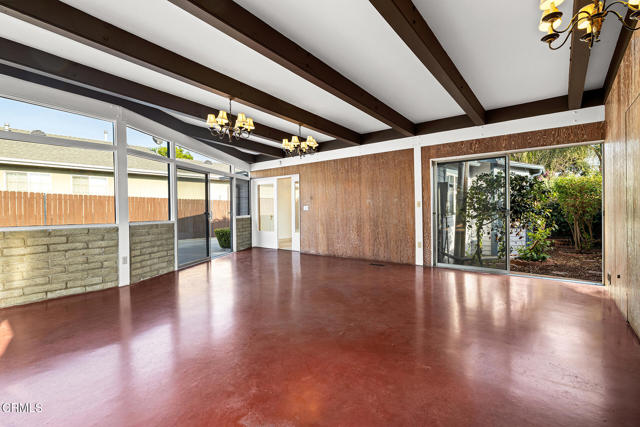 259 Acacia Street, Altadena CA: https://media.crmls.org/mediaz/a0242dcc-173e-4d2c-9c0c-8f1203690ec6.jpg