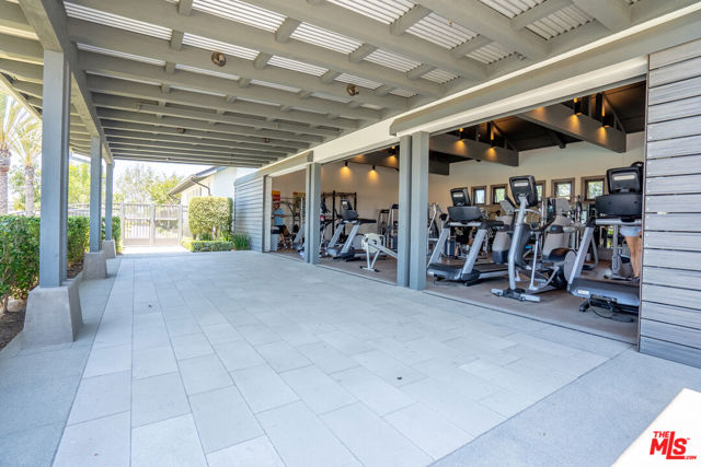 6 Alimon Street, Rancho Mission Viejo CA: https://media.crmls.org/mediaz/a0246f29-a217-41c1-9fd7-c706884f84c1.jpg