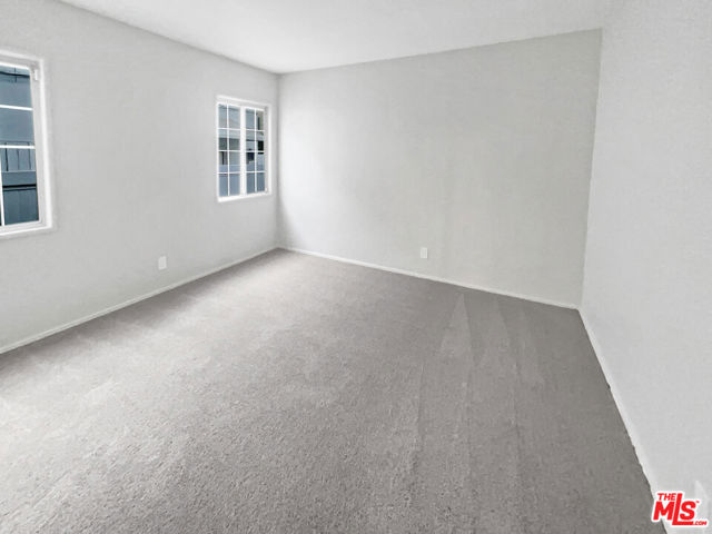 7607 Ben Avenue photo 14