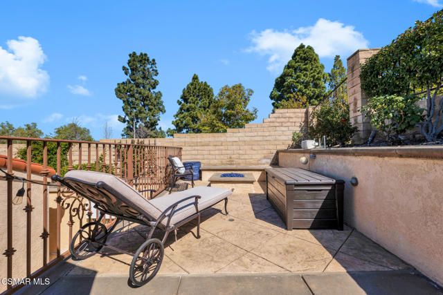 4542 Skidmore Court, Moorpark CA: https://media.crmls.org/mediaz/a0265ec3-b3e7-4c75-8c35-7a836fdc453a.jpg