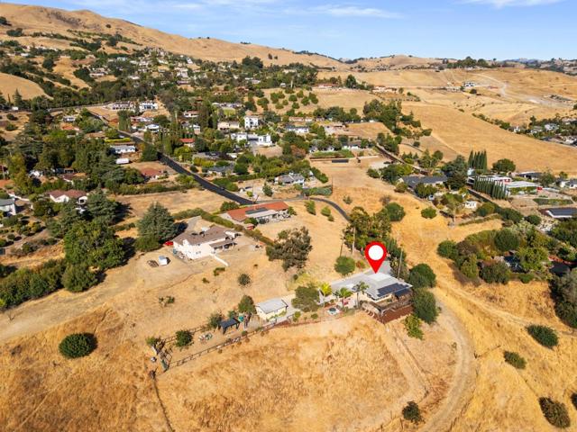 14990 Garcal Drive, San Jose CA: https://media.crmls.org/mediaz/a026ef49-b262-4bd4-b1ac-67e44e3b84ca.jpg