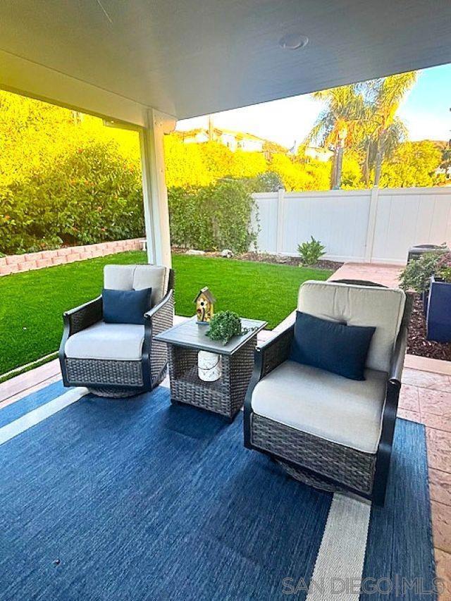 10970 Shy Bird Ln, San Diego CA: https://media.crmls.org/mediaz/a028bb4b-ae2b-41f0-8a6c-3ec198ac87f0.jpg
