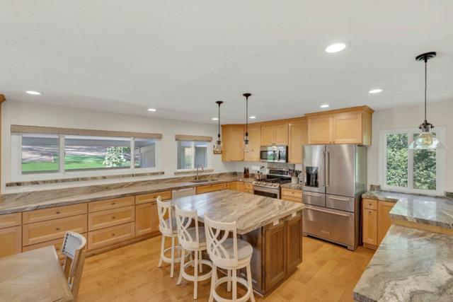 17035 Copper Hill Drive, Morgan Hill CA: https://media.crmls.org/mediaz/a02999cc-c54d-4eb7-a0fd-af9b6cadf67f.jpg