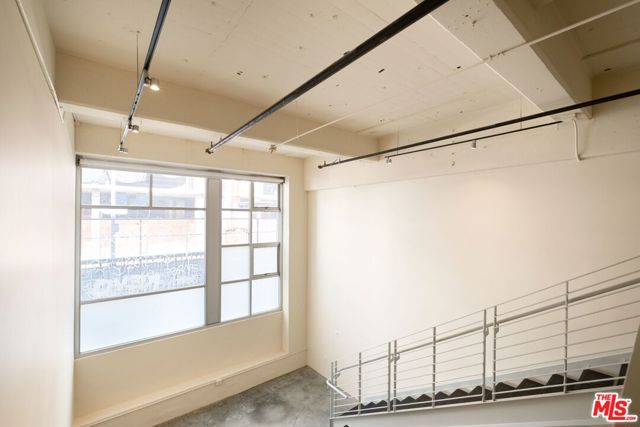 1130 S Flower Street, Los Angeles CA: https://media.crmls.org/mediaz/a029ca26-d8de-466e-913d-b5d970d39e25.jpg