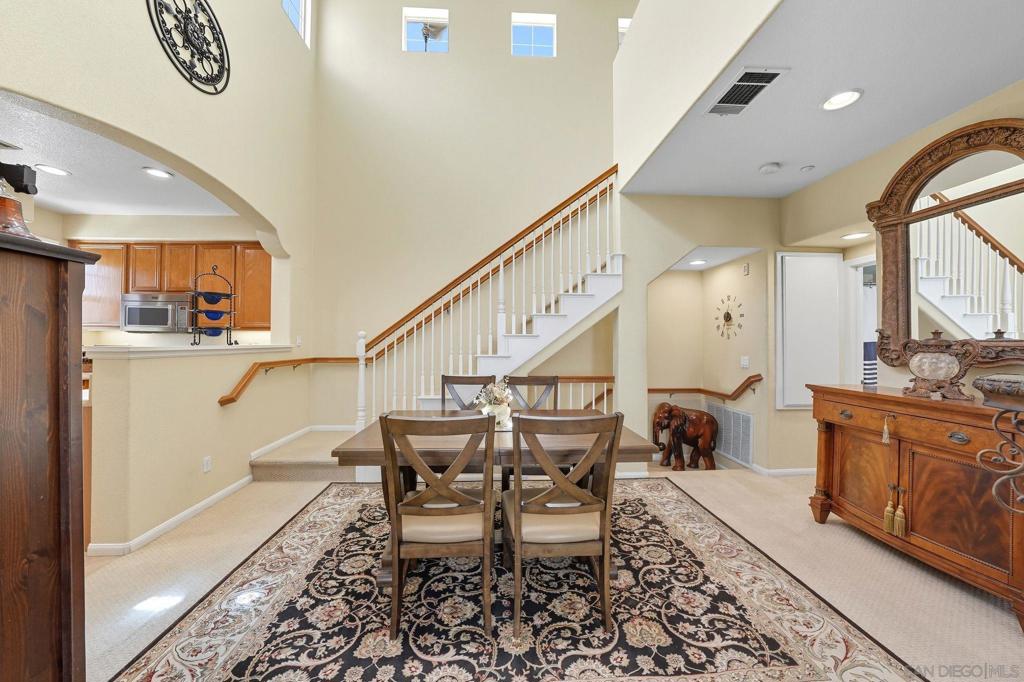 MLS #250039187SD image #9