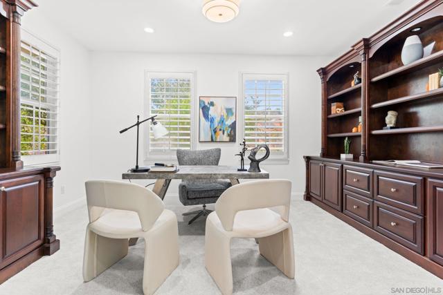 3219 Corte Paloma, Carlsbad CA: https://media.crmls.org/mediaz/a02c10e7-307d-4a41-b812-c105c51402a7.jpg