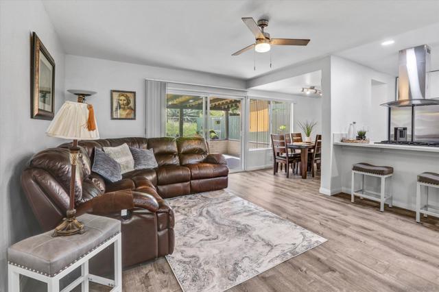 8723 Ildica St, Spring Valley CA: https://media.crmls.org/mediaz/a02ce554-6d70-4747-8c0a-62de7e1161c9.jpg
