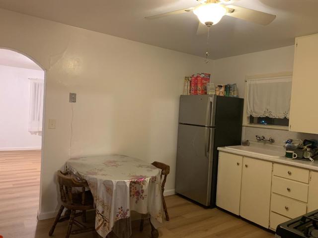 166 Afton Road, Salinas CA: https://media.crmls.org/mediaz/a02d0ded-04ec-47d2-879b-712b79432c47.jpg