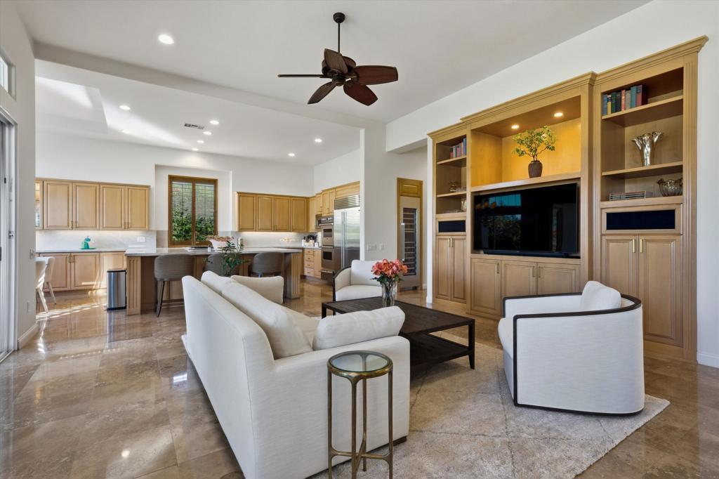 MLS #219137643DA image #22