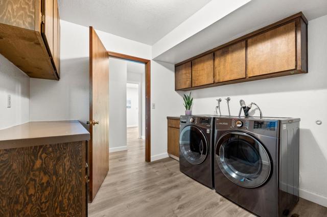 Image 31 of 59 For 606 Mindy Way