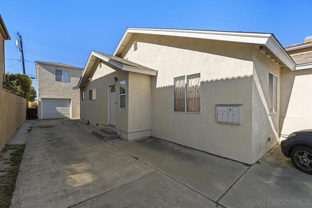 4458 40th St, San Diego, California 92116, ,Multi-Family,For Sale,40th St,250021189SD