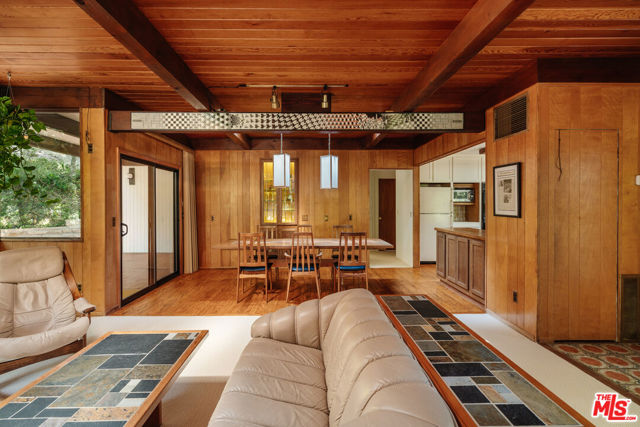 1289 Old Topanga Canyon Road, Topanga CA: https://media.crmls.org/mediaz/a02e23c6-4660-4f5b-8c43-e8f2729a7174.jpg
