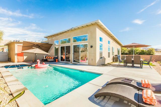 Image 17 of 34 For 68483 Panorama Drive