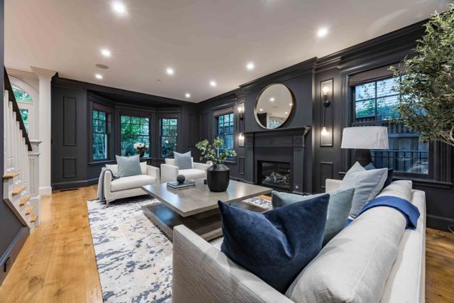 132 Elm Avenue, Burlingame CA: https://media.crmls.org/mediaz/a030bc24-8f1c-4c83-a945-3fdd4558fdc6.jpg