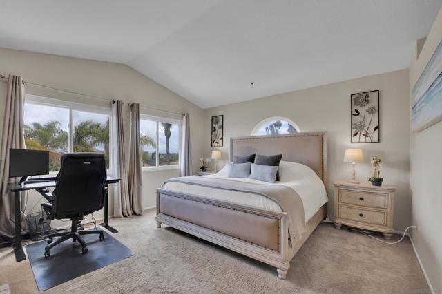632 Paseo Rio, Vista CA: https://media.crmls.org/mediaz/a031f3ef-3927-4943-9f3e-8b00b3d575ac.jpg