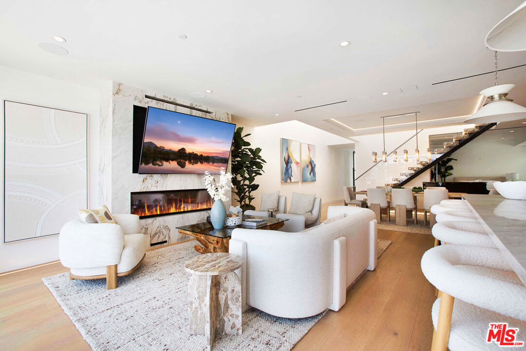 MLS #26863351 image #9