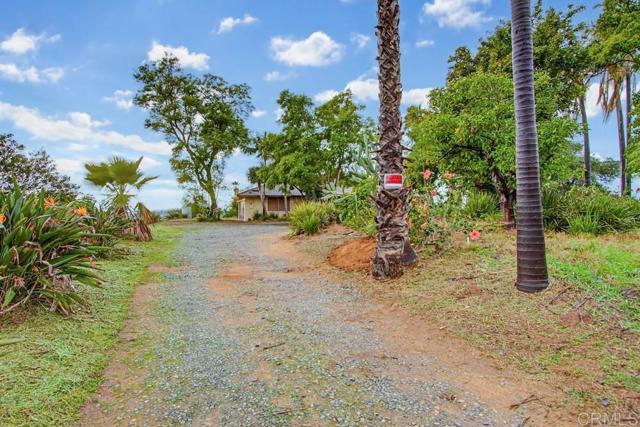 Detail Gallery Image 9 of 74 For 3655 Lupine Ln, Fallbrook,  CA 92028 - 3 Beds | 2 Baths