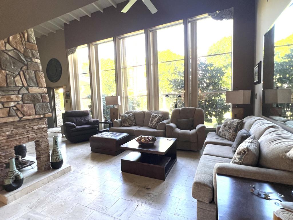 MLS #219138306PS image #6