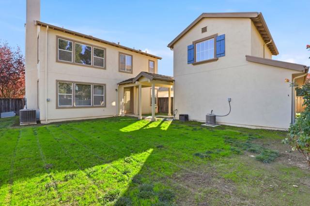 1955 Domaine Drive, Morgan Hill CA: https://media.crmls.org/mediaz/a033bb18-8b97-4066-8c33-b7291ec5af6e.jpg