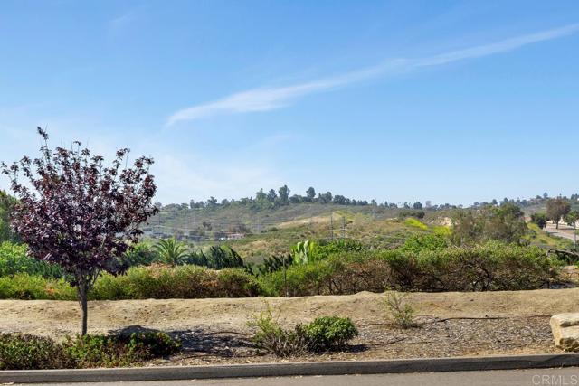 Detail Gallery Image 9 of 32 For 3552 Bartlett Ave, Oceanside,  CA 92057 - 2 Beds | 2 Baths