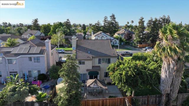 1531 Rutherford Ln, Oakley CA: https://media.crmls.org/mediaz/a0366287-1fc8-4bfd-9936-fc8916ae3e8b.jpg