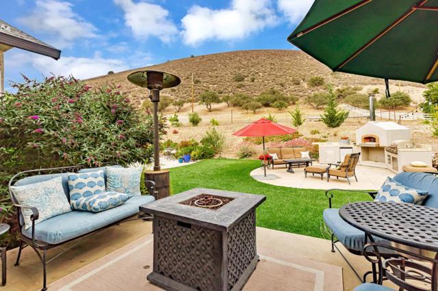 44737 Sun Valley Drive, King City CA: https://media.crmls.org/mediaz/a036e3bb-f373-4eab-aabc-e51a2ff9780a.jpg