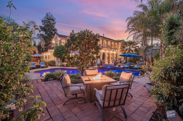 290 Bonnie Lane, Hollister CA: https://media.crmls.org/mediaz/a037b2c6-80aa-4d81-93a7-f9abe4fb8bde.jpg