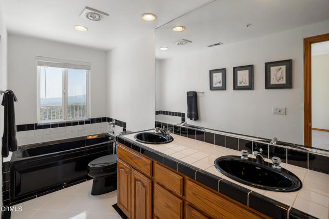 Detail Gallery Image 61 of 70 For 2954 Zane Grey Ter, Altadena,  CA 91001 - 5 Beds | 5/1 Baths