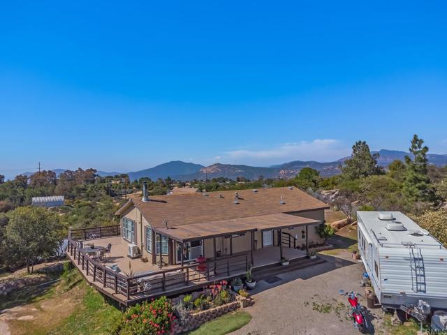 Detail Gallery Image 1 of 36 For 3465 Barrett View, Alpine,  CA 91901 - 2 Beds | 2 Baths