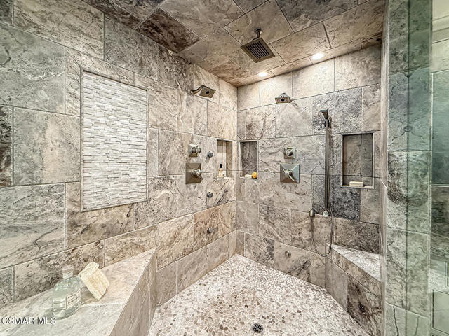 581 Lakeview Canyon Road, Westlake Village CA: https://media.crmls.org/mediaz/a03b93db-cb86-4151-b383-cde14521e852.jpg