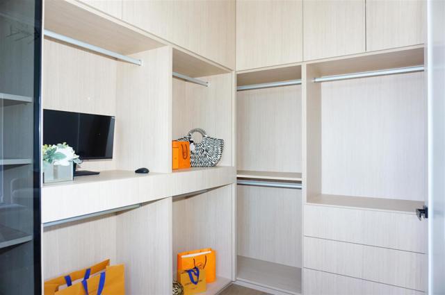 1062 Craig Drive, San Jose CA: https://media.crmls.org/mediaz/a03c8c11-d009-4e12-a053-819adb0c952a.jpg