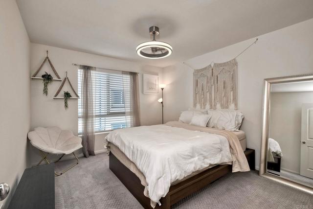 2211 Solara Lane, Vista CA: https://media.crmls.org/mediaz/a03d0331-0d83-482c-acf5-12b31675e5be.jpg