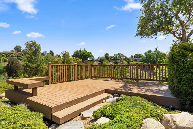 947 Camino Concordia, Camarillo CA: https://media.crmls.org/mediaz/a03d3857-ea81-4f60-a3e0-3cee16f3dccb.jpg
