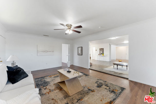 9256 6th Avenue, Hesperia CA: https://media.crmls.org/mediaz/a03d5650-750d-4a25-ab91-d3271d4d450a.jpg