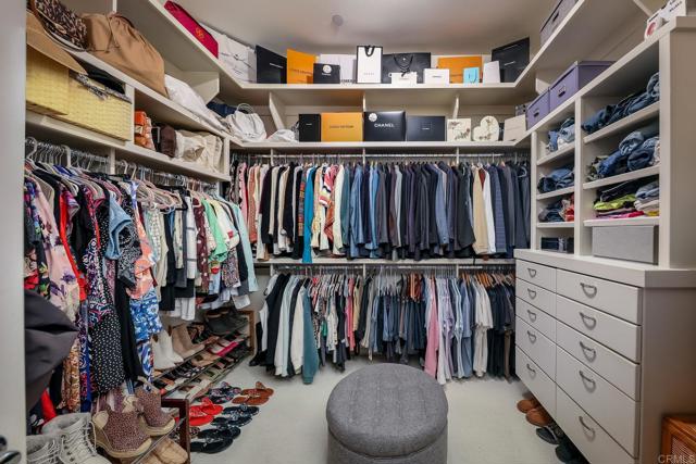 Detail Gallery Image 14 of 42 For 14212 Pebble Beach Way, Valley Center,  CA 92082 - 4 Beds | 3/1 Baths