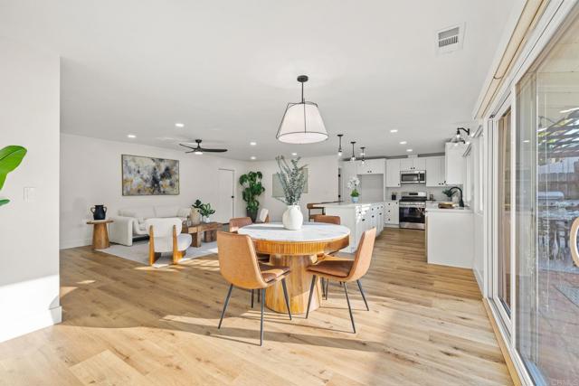 Detail Gallery Image 10 of 29 For 1839 Pamela Lane, Escondido,  CA 92026 - 3 Beds | 2 Baths