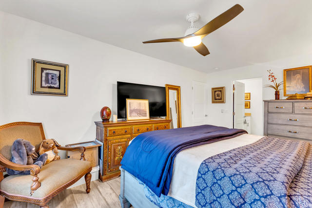 527 Jade Lane, Palm Springs CA: https://media.crmls.org/mediaz/a03e96c9-4c08-4a19-ab51-08a3f0350746.jpg