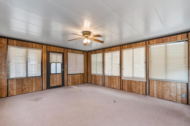 1150 Bonnie View Road, Hollister CA: https://media.crmls.org/mediaz/a03eaa52-e642-4ad2-a488-6d6bf5aa5423.jpg