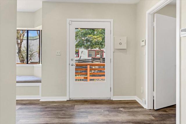 182 El Dorado Street, Monterey CA: https://media.crmls.org/mediaz/a03ee68e-496c-4b69-9839-e93a3214bf28.jpg