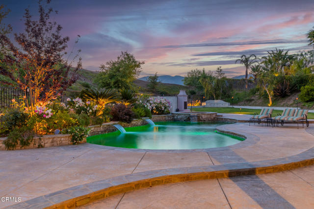 Image 47 of 60 For 10931 Shadow Hills Avenue
