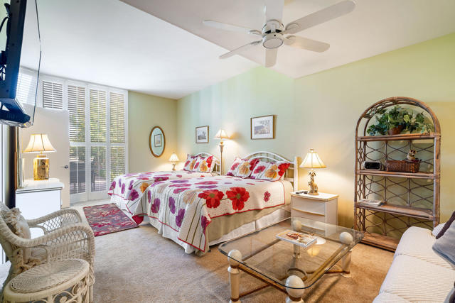 47212 Marrakesh Drive, Palm Desert CA: https://media.crmls.org/mediaz/a040f47b-8117-41ab-9fdc-851ae8be6b4b.jpg