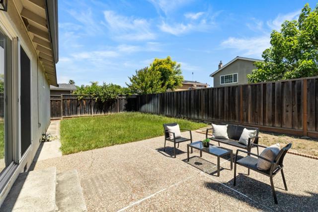 106 Mosswell Court, San Jose CA: https://media.crmls.org/mediaz/a0417630-95c5-4a2d-a18a-f1fa15c274b4.jpg