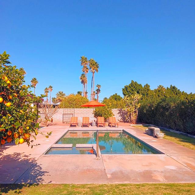 2200 E Acacia, Palm Springs CA: https://media.crmls.org/mediaz/a041cd69-ddaa-4887-8961-c5ed804cea03.jpg