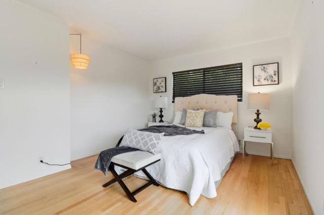 20 Brookmont Circle, San Anselmo CA: https://media.crmls.org/mediaz/a04389c9-d978-4b8e-9fdf-c815a63481a9.jpg