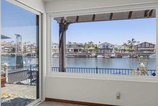 Detail Gallery Image 2 of 59 For 2120 Jamestown Way, Oxnard,  CA 93035 - 3 Beds | 2/1 Baths