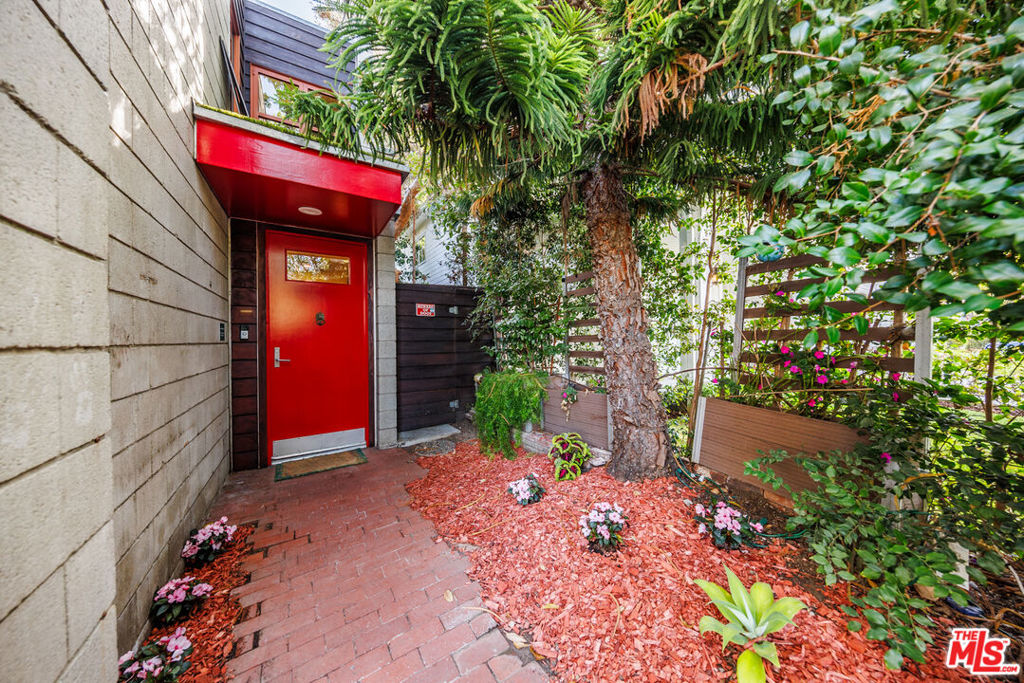 MLS #26730187 image #1