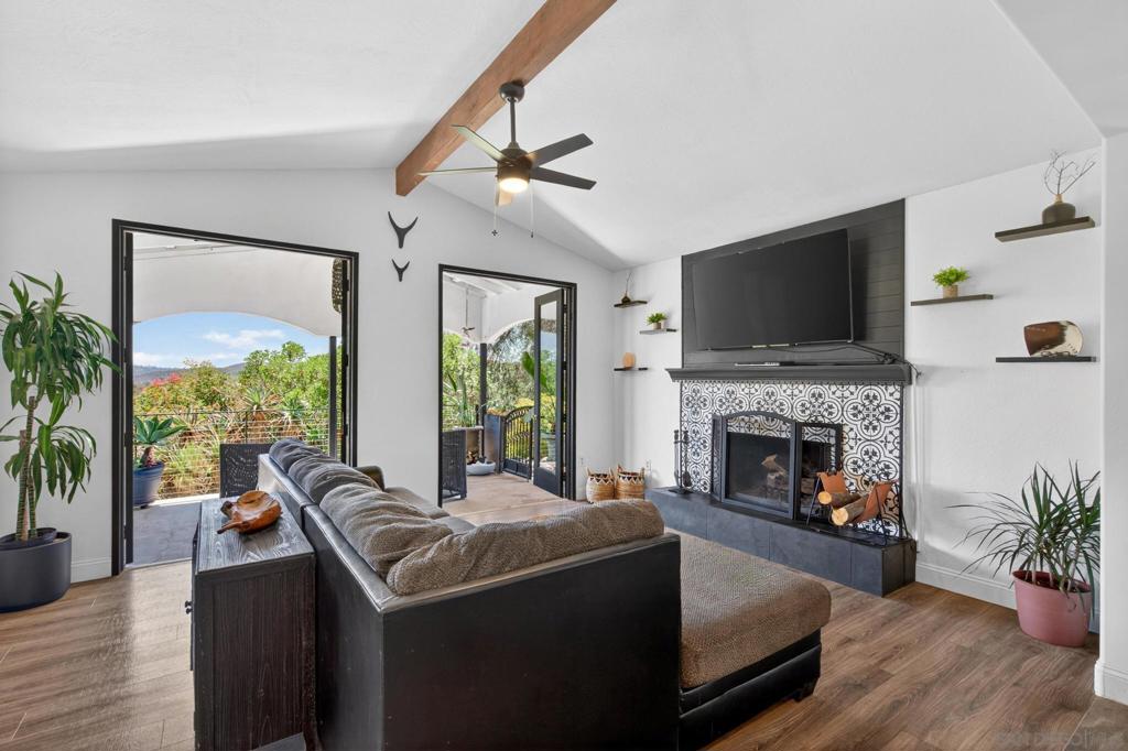 15031 Heath Dr. - photo 12
