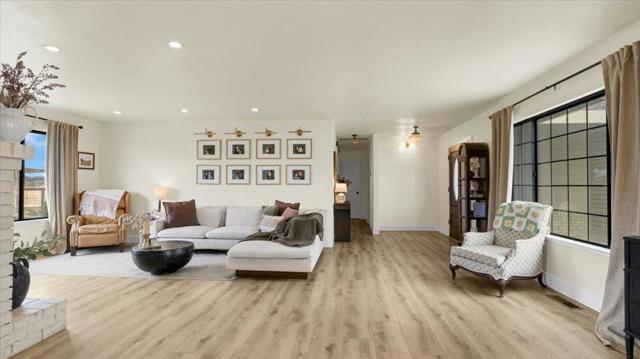 Image 10 of 49 For 352 Cowden Road