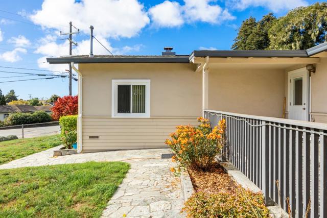 245 Siesta Drive, Aptos CA: https://media.crmls.org/mediaz/a04754d7-e964-478a-8c3f-380f695122e6.jpg